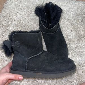 black womens uggs